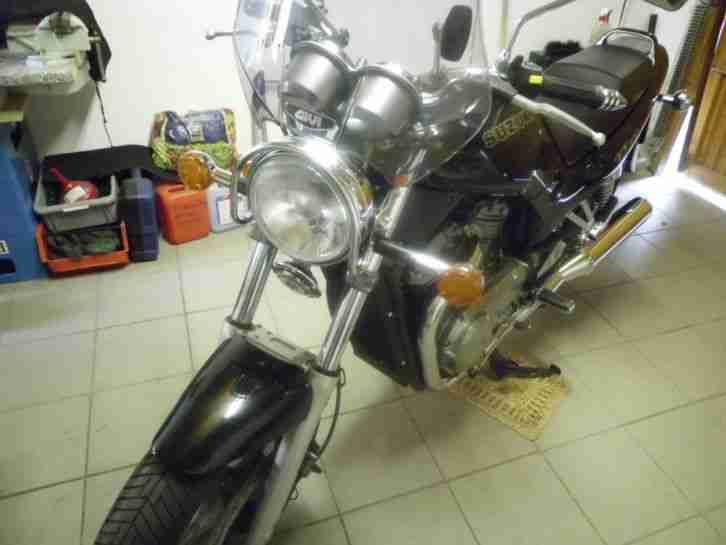 TOP SUZUKI VX 800