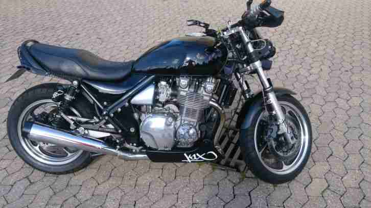 TOP seltene nwtg. KAWASAKI - ZEPHYR 1100 " Streetfighter - Look "