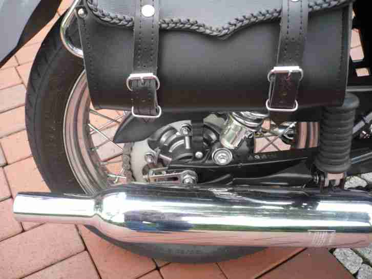 TRIUMPH BONNEVILLE T 100 mit 1154 Km