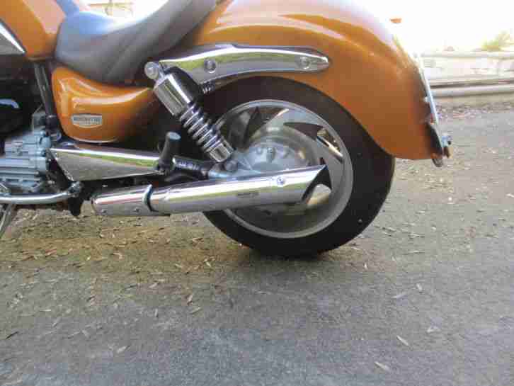 TRIUMPH ROCKET 103 kW 2300 ccm TOP ZUSTAND