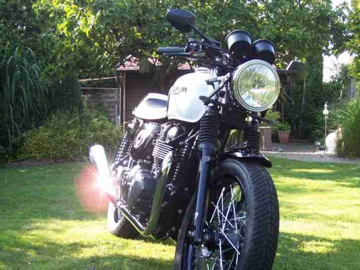 TRIUMPH THRUXTON ACE EDITION