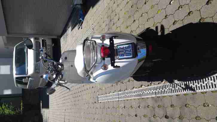 Tauris Cubana 4 Takt wenig KM - inkl. Top-Case, Helme etc.