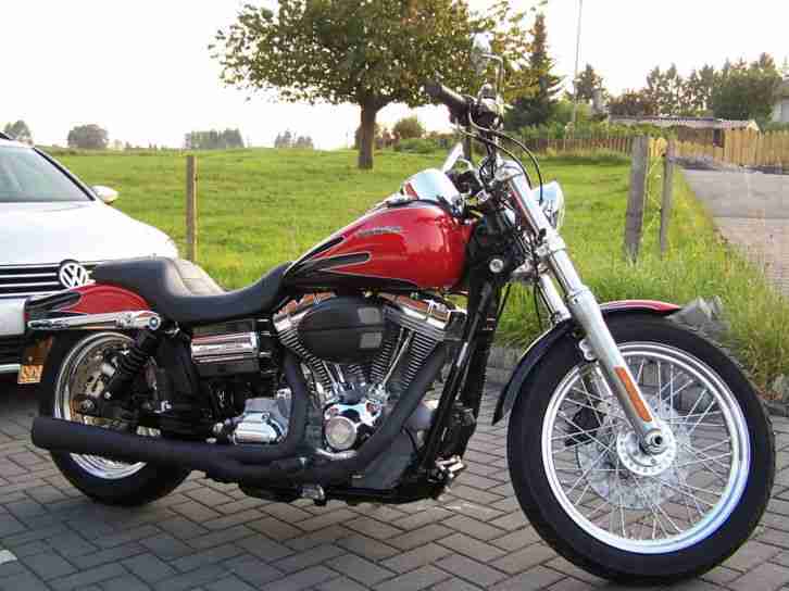 Top Harley Davidson Dyna Super Glide unfallfrei neuwertig