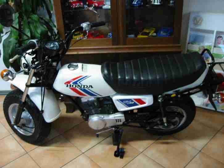 Top--Honda CY 50,-- Bauj. 1980--,6150 km