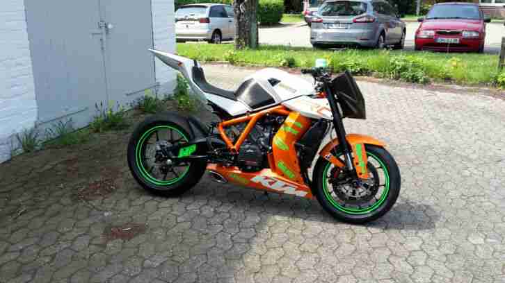 Top aufgebaute RC 8 R Bj 2013