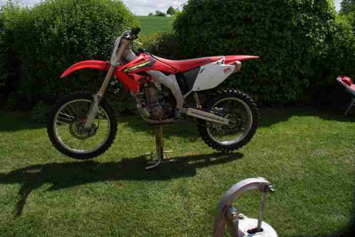 Top gepflegte CRF 450 R Bj. 2004, Motor