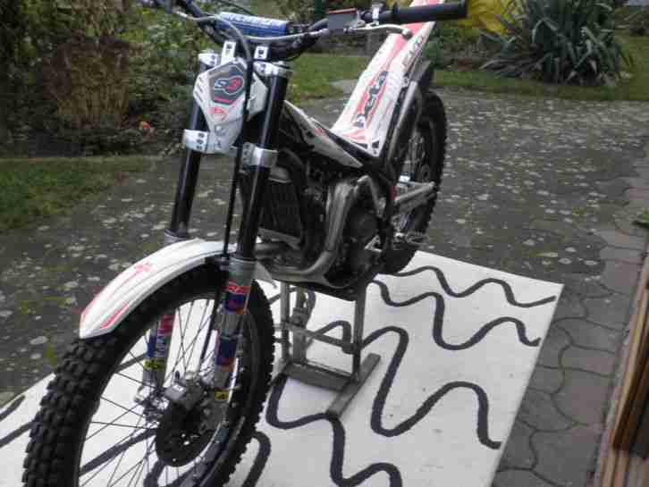 Trial BETA EVO 290 TOP mit Bekleidung