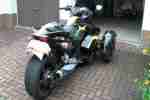 Trike Can Am Spyder.