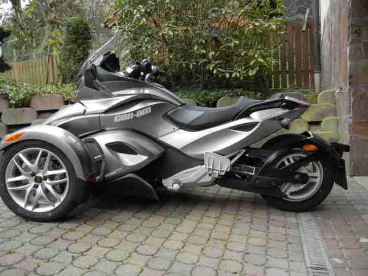 Trike, can am, Spyder, 3 Jahre 7 Monate