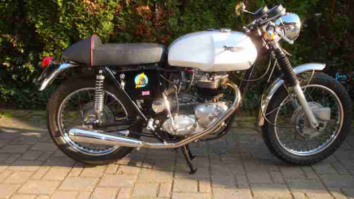 Triump TR 650 R Tiger Caferacer