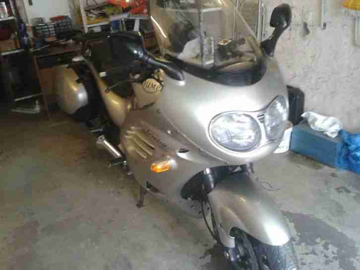 Triumph 1179 cm³,40000km HU :11/2015 Farbe:Silber Metallic, Bj.4/1998 mit Koffer