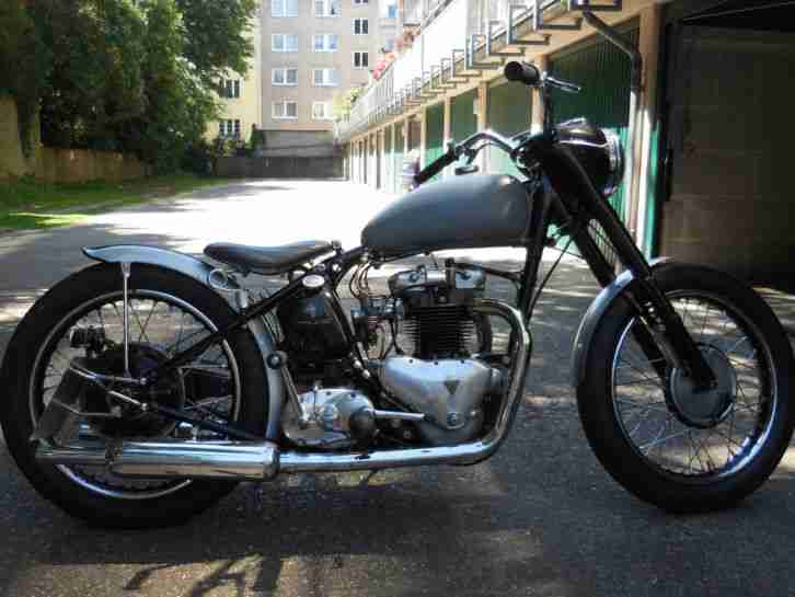 5T Speed Twin 1949 pre unit Bobber