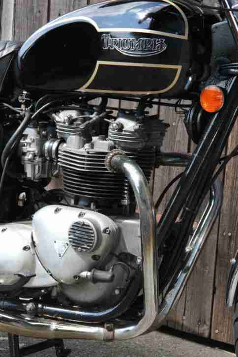 Triumph 750 Bonneville Special T140D Classic Bike Oldtimer 1979