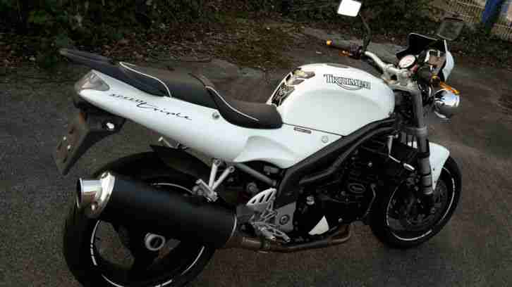 Triumph 900er Speed