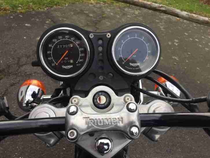 Triumph Adventurer 900ccm