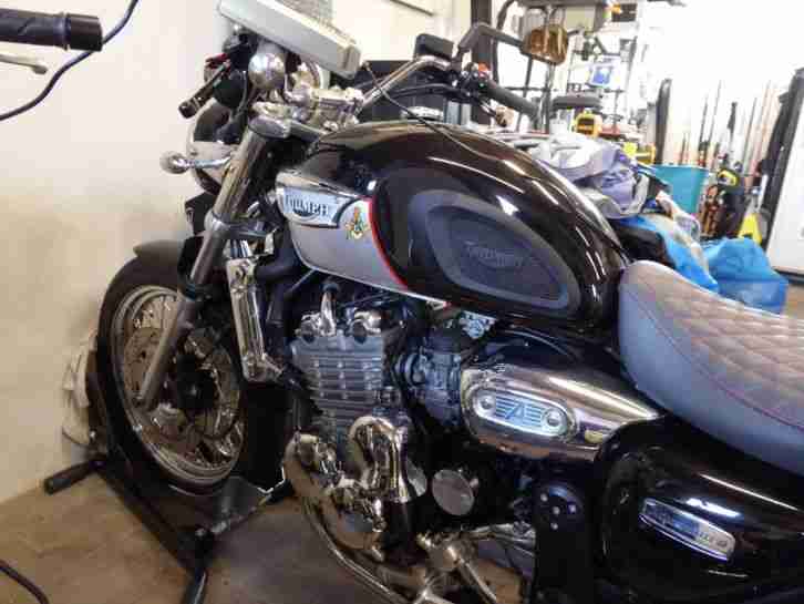 Triumph Adventurer Legend Thunderbird T309RT