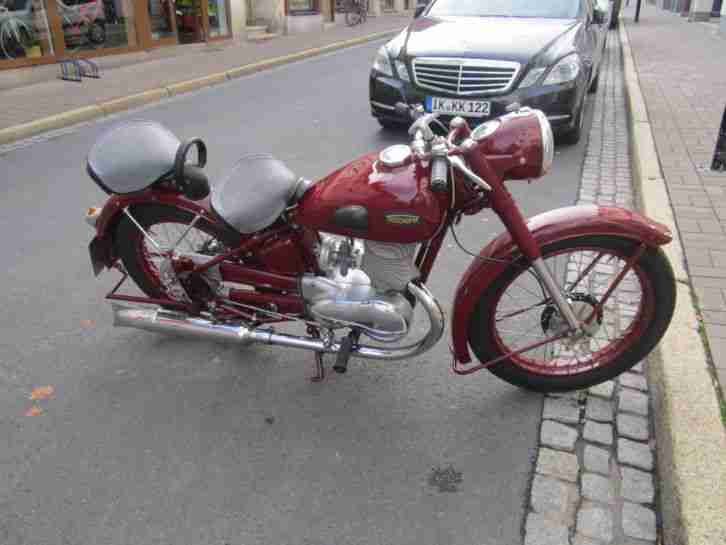 Triumph BDG 250H BJ 1953