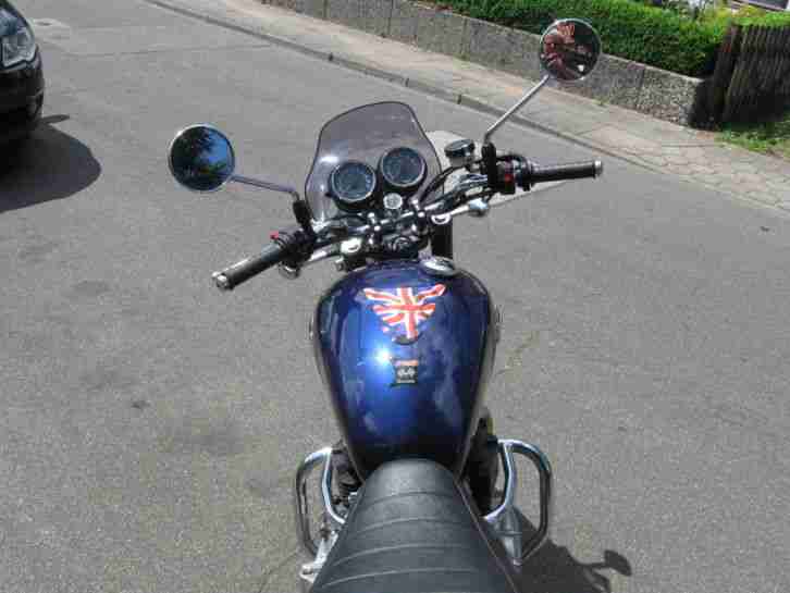 Triumph Bonneville SE 900 // Tüv. 08.2016 // erst 3200km