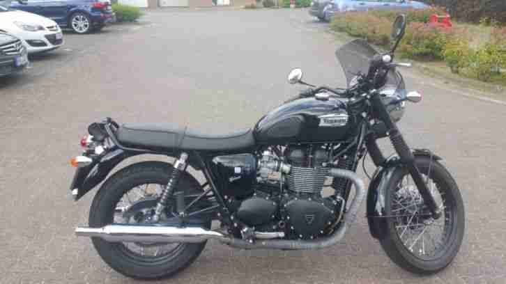 Bonneville T 100 Jet Black