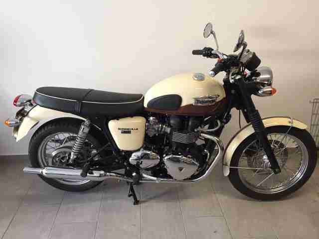 Triumph Bonneville T100