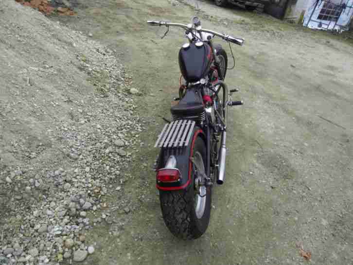 Triumph Chopper Bobber 650 Starrahmen Old School TR6 Custom