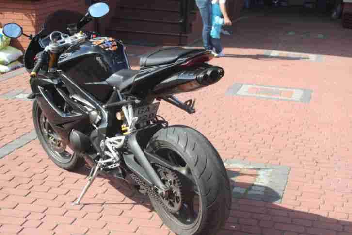 Triumph Daytona 675 2010 BJ ca.15000 km ohne Mindestpreis ab 1 Euro