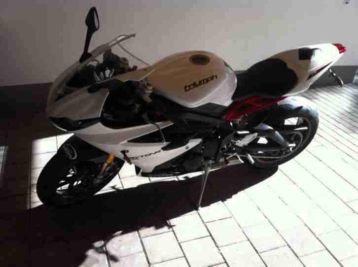 Triumph Daytona 675R / Race-ABS