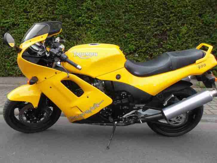 Triumph Daytona 900, 19.000 KM, HU Juli 2017, Bj. 6.94,