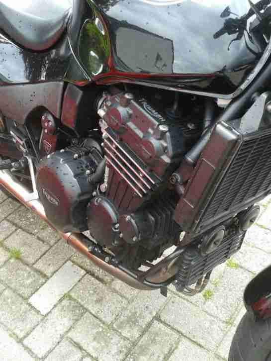 Triumph Daytona 900 als Superbike Umbau ! Top gepflegt !