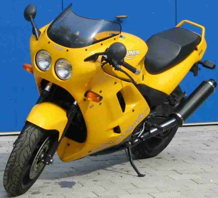 Triumph, Daytona 900