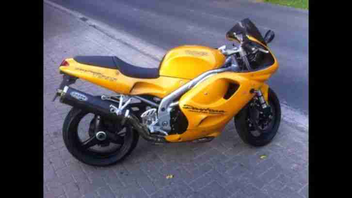 Triumph Daytona T595