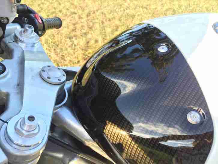 Triumph Daytona T595 - MIVV - CARBON - LSL