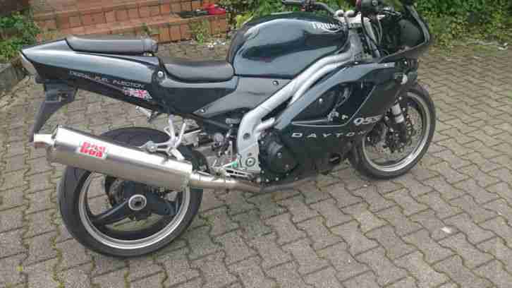 Triumph Daytona mit SB-Lenker