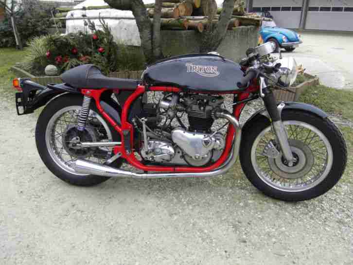 Triumph Norton Triton