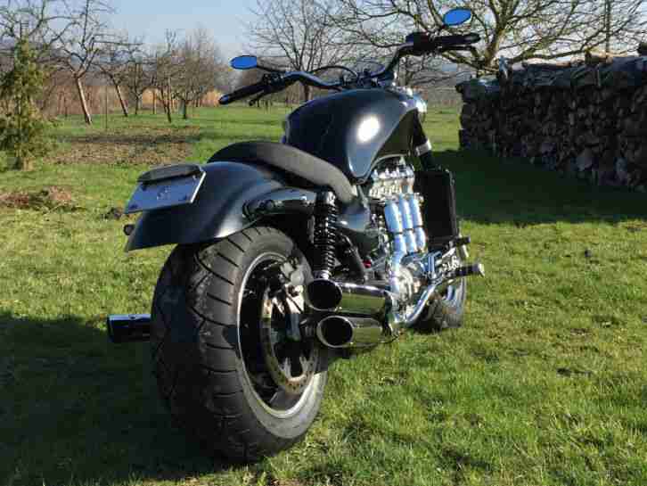 Triumph Rocket 3, 17100 km, EZ.05/06 , 2400 ccm !! Umbau, Keine Boss Hoss