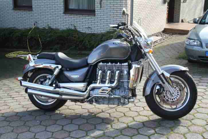 Triumph Rocket 3