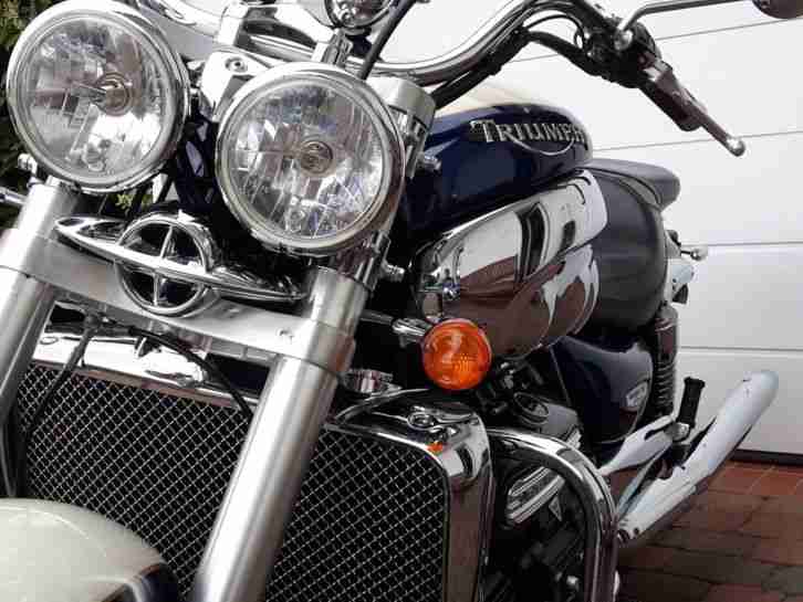 Triumph Rocket Classic EZ 11/09