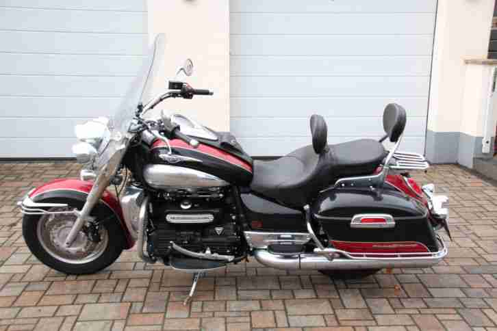 Triumph Rocket III Touring nur 8.300 KM TOP Ausstattung & TOP Zustand