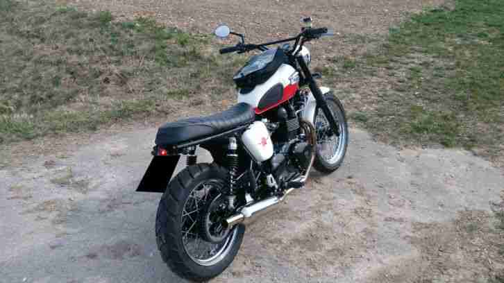 Triumph Scrambler Vergasermodel