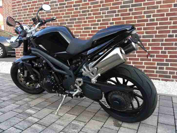 Triumph Speed Triple 1050 2010 1.Hd