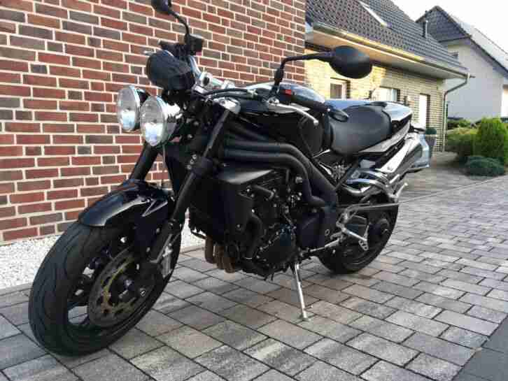 Triumph Speed Triple 1050 2010 1.Hd
