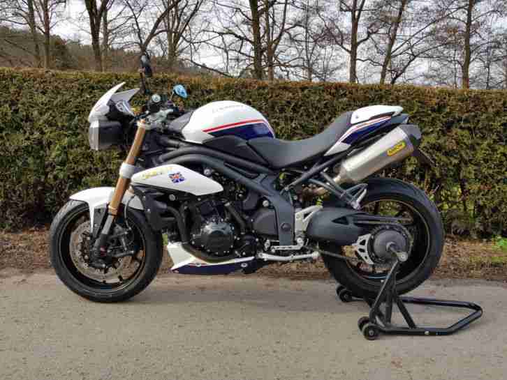 Triumph Speed Triple 1050 ABS