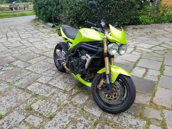 Triumph Speed Triple 1050