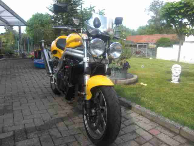 Triumph Speed Triple,20302km,Bj.2000,TOP!!