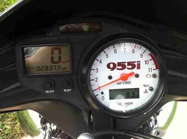 Triumph Speed Triple 955 i