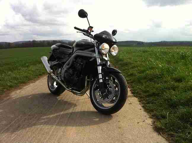 Triumph Speed Triple 955i