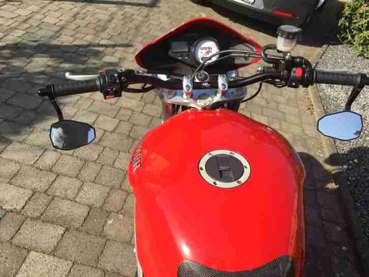 Triumph Speed Triple 955i
