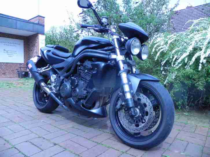 Speed Triple 955i (T509)