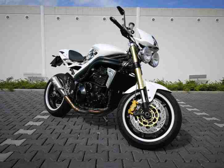 Triumph Speed Triple