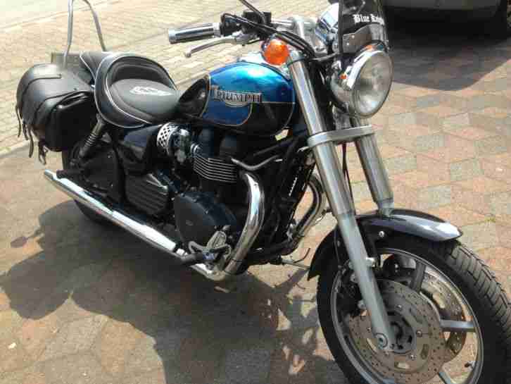 Triumph Speedmaster 908 ML
